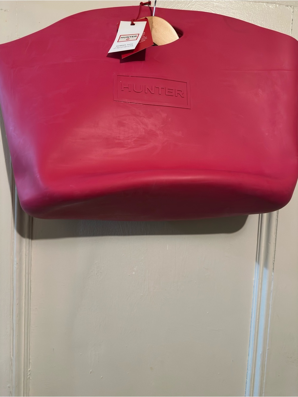NWT Hunter Pink Silicone Tote Bag - Hunter x Target.